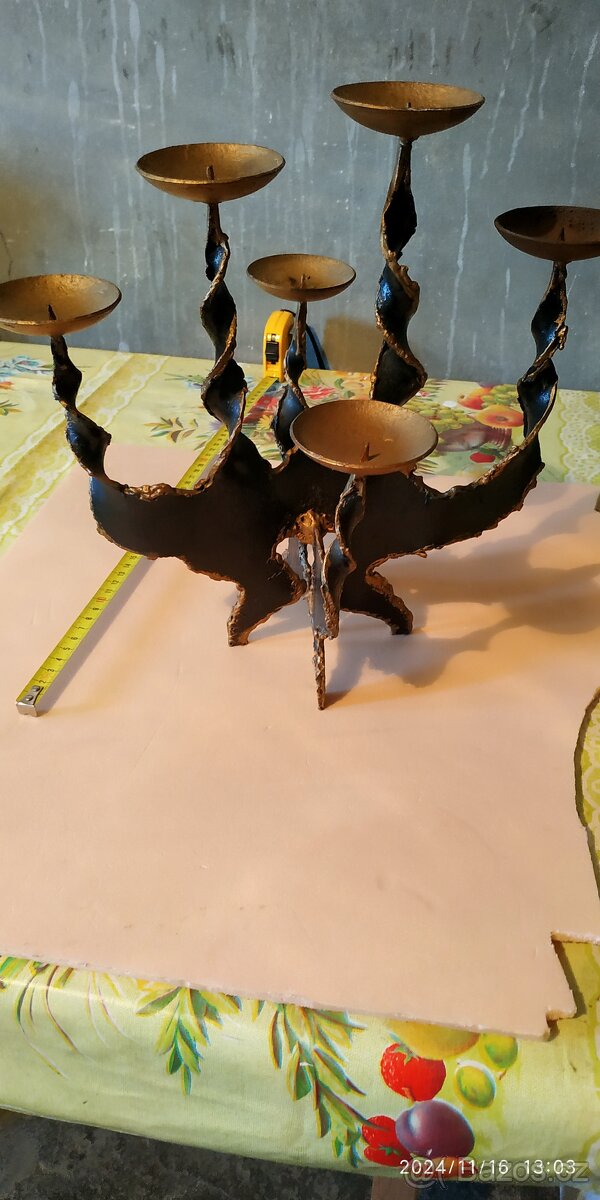 Pr. Hezký okrasný 6ti ramenný svícen.