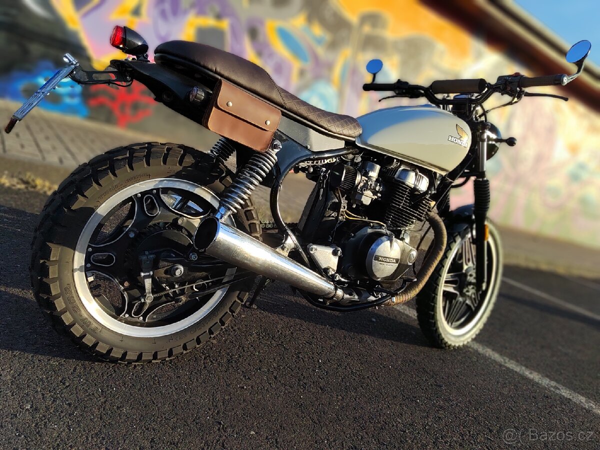 Honda cm 400 caferacer/scrambler