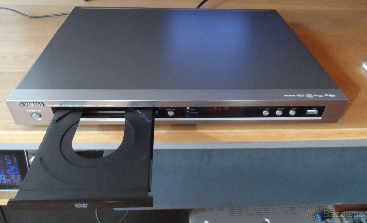 YAMAHA DVD-S661
