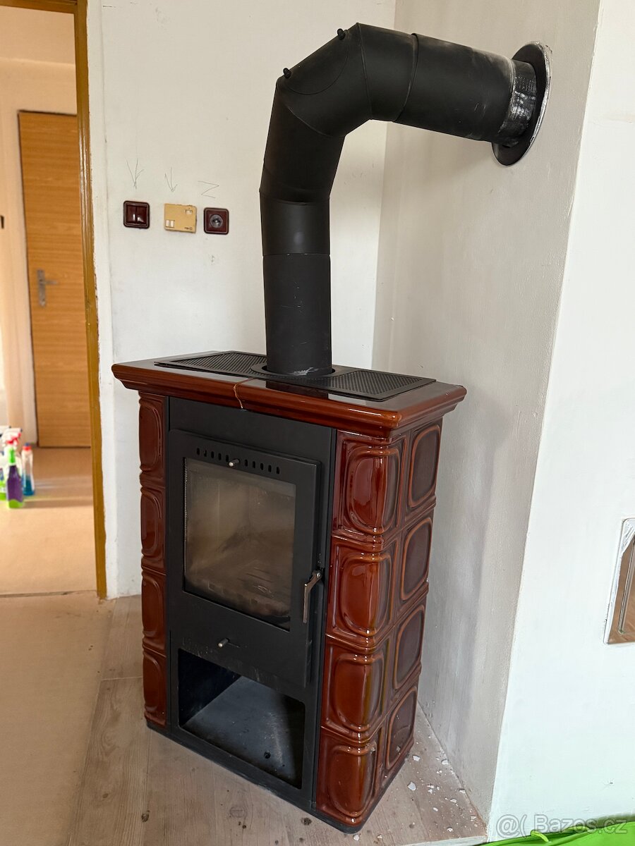 Kachlová kamna Thorma Borgholm Keramik tmavě hnědá – perfekt