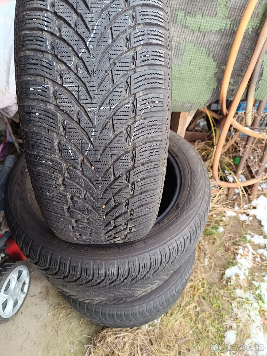 Zimní pneu Nokian WR SUV 4 - 235/55/19 - 105V