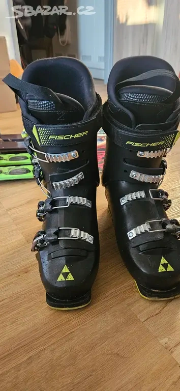 Lyžáky lyžařské boty Fischer RC4 60 JR 265mm