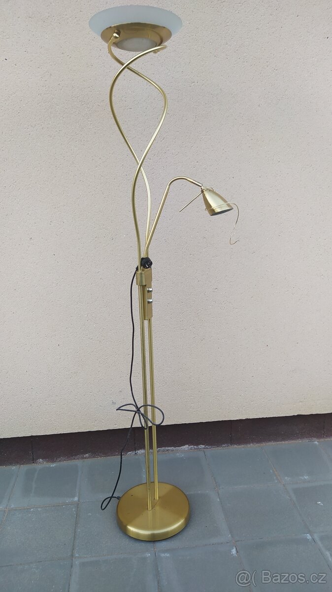 Stojací lampa stmívatelná