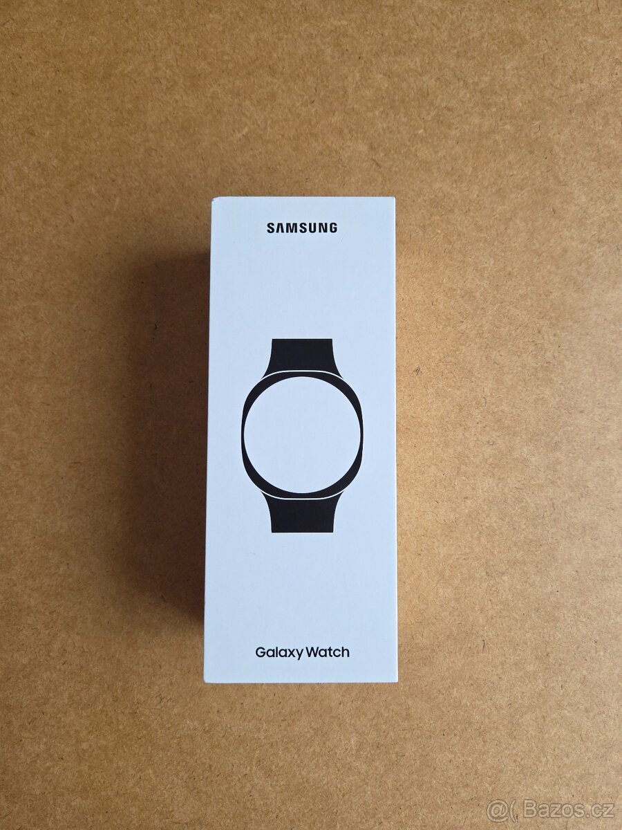 Samsung Galaxy Watch8 44 mm LTE Stříbrné ZÁNOVNÍ