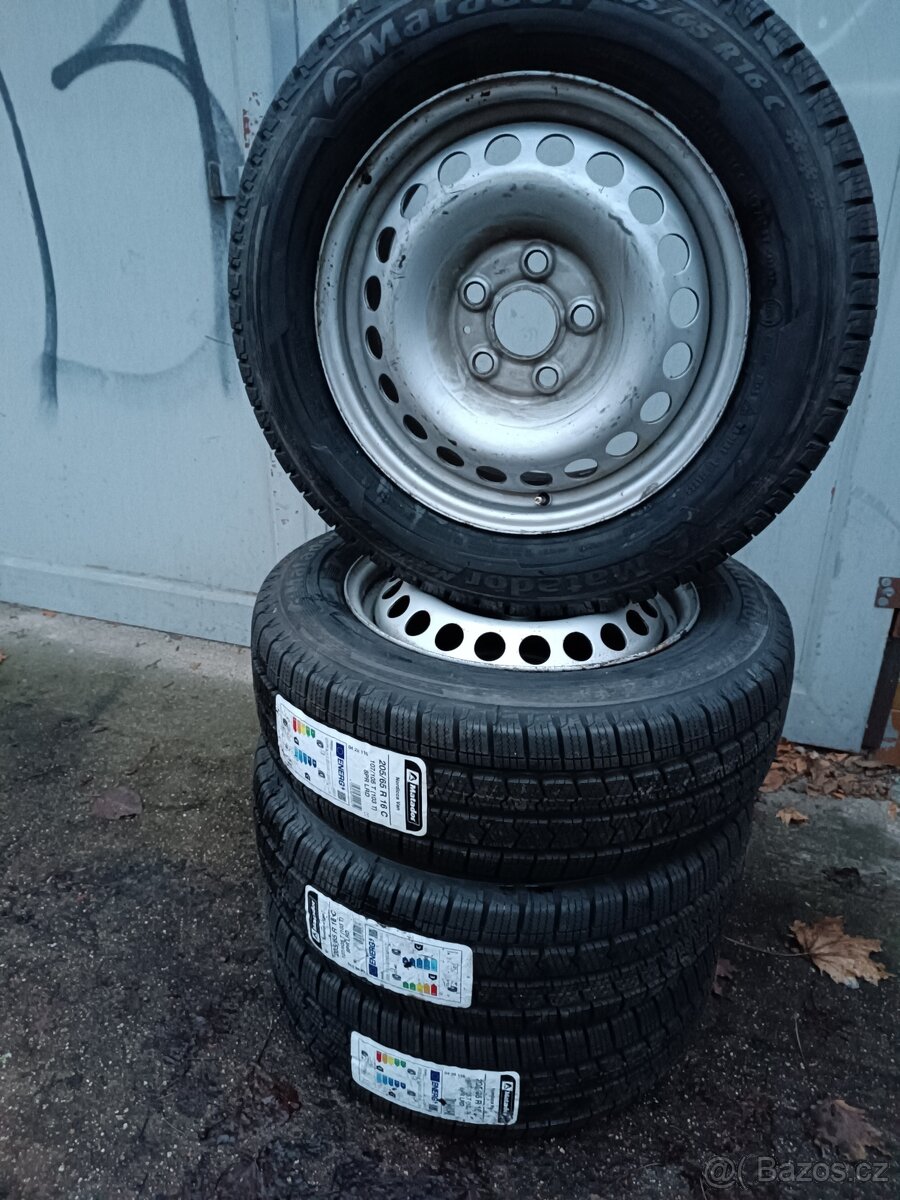 VW T5 T6 - disky 6,5x16 et51 + NOVÉ zimní 205/65/16C