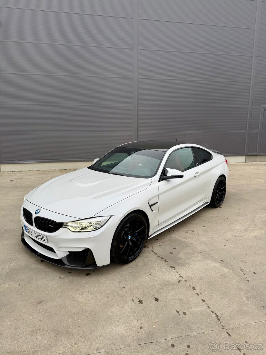 BMW M4 F82 DCT 70.000KM PŮVOD ČR CARBON CS
