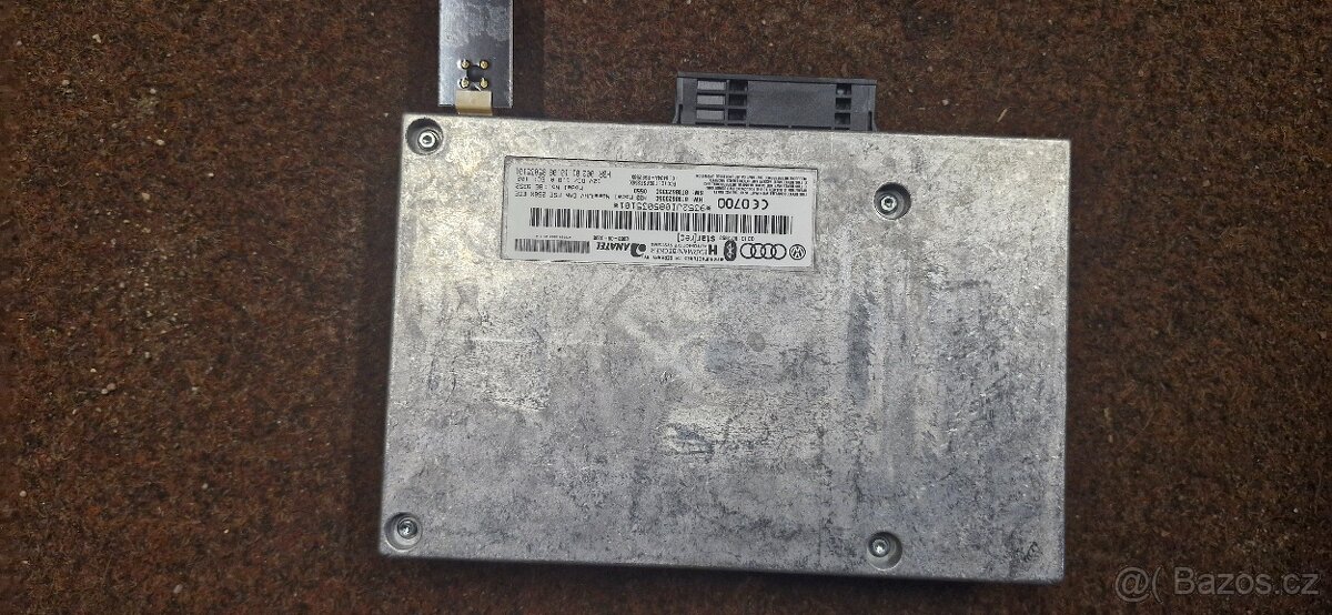 ŘÍDICÍ JEDNOTKA BLUETOOTH 8T0862335C