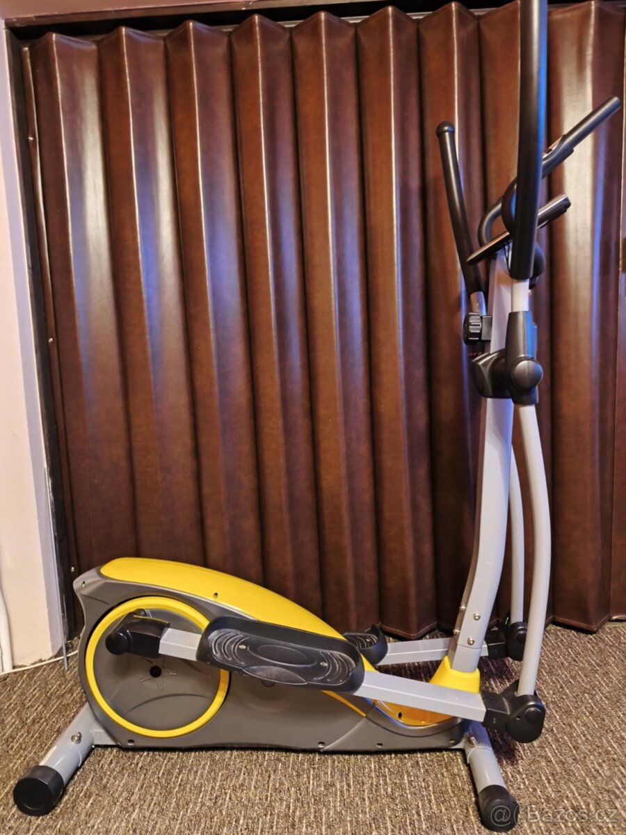 Eliptický trenažer