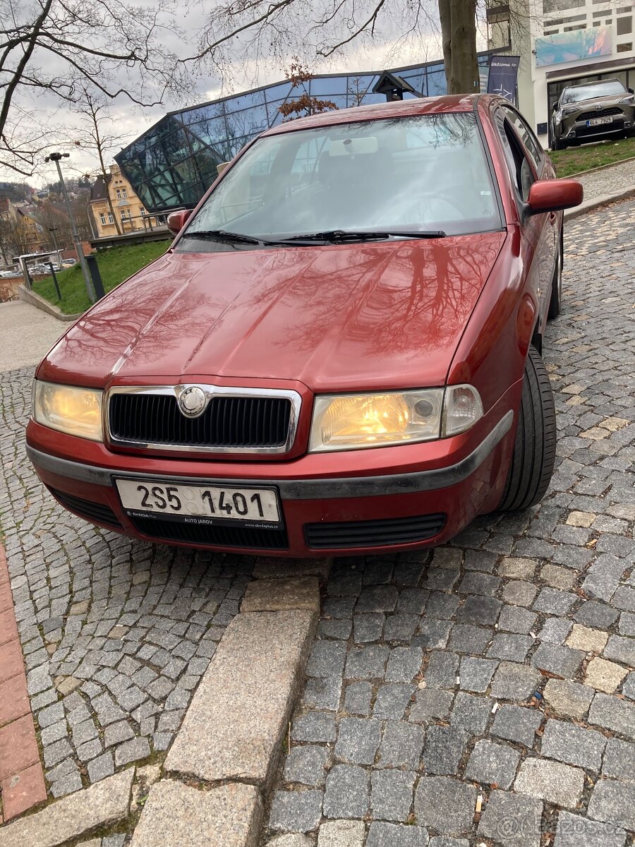 Škoda octavia 1.6mpi 75kw 2003 nova STk
