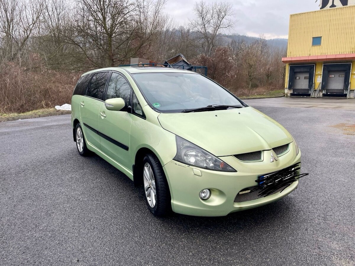 Grandis 2.4 benzín LPG .209000 km.