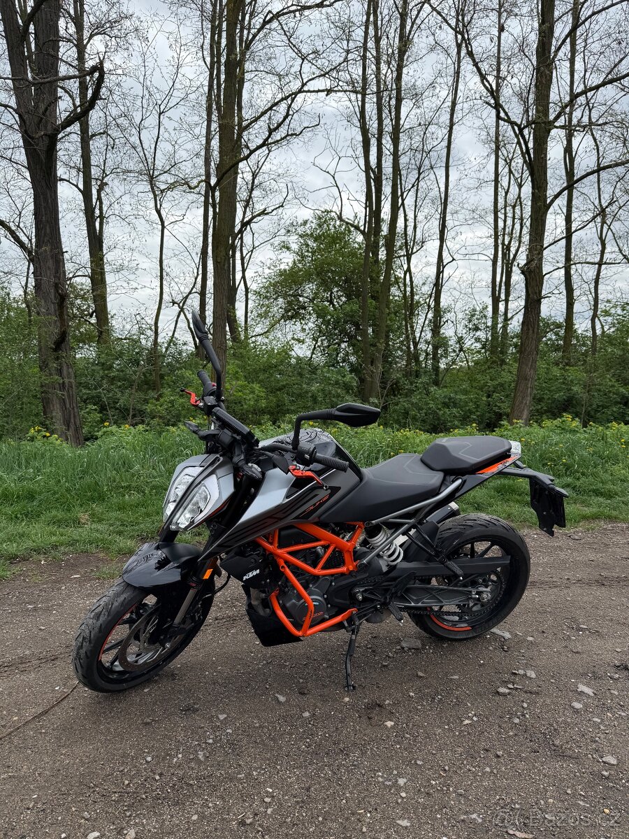 KTM Duke 125, 2021