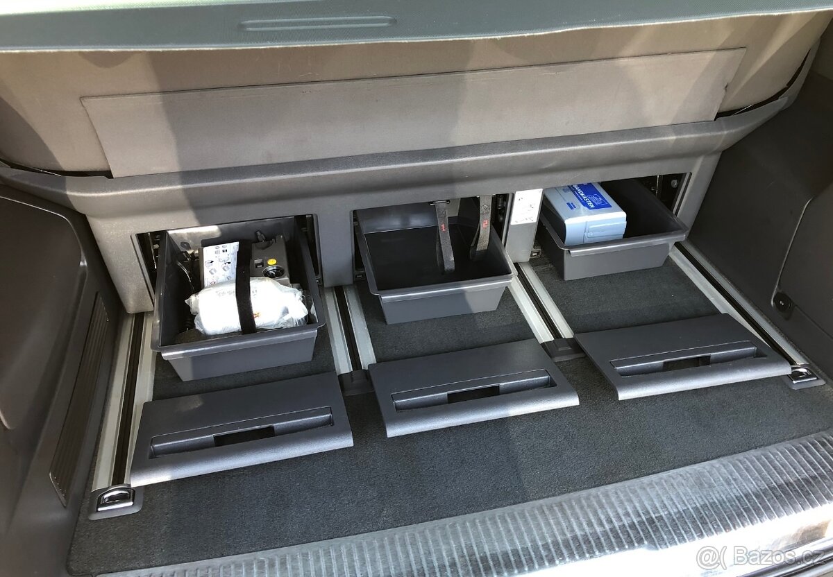 VW T5 T6 MULTIVAN šuplík-organizér zadní lavice 7H588560