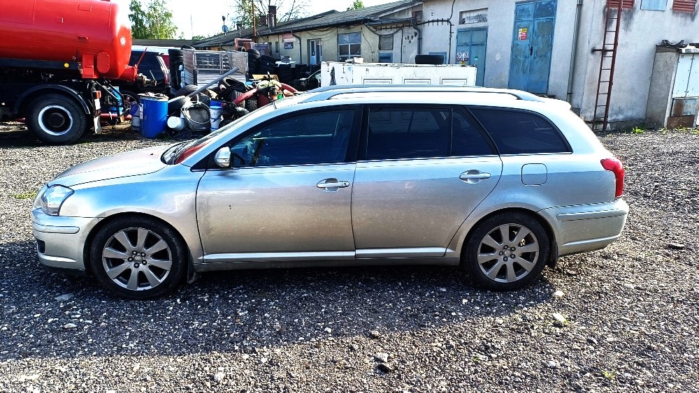 toyota avensis 2.0 D4D. r.v. 2009