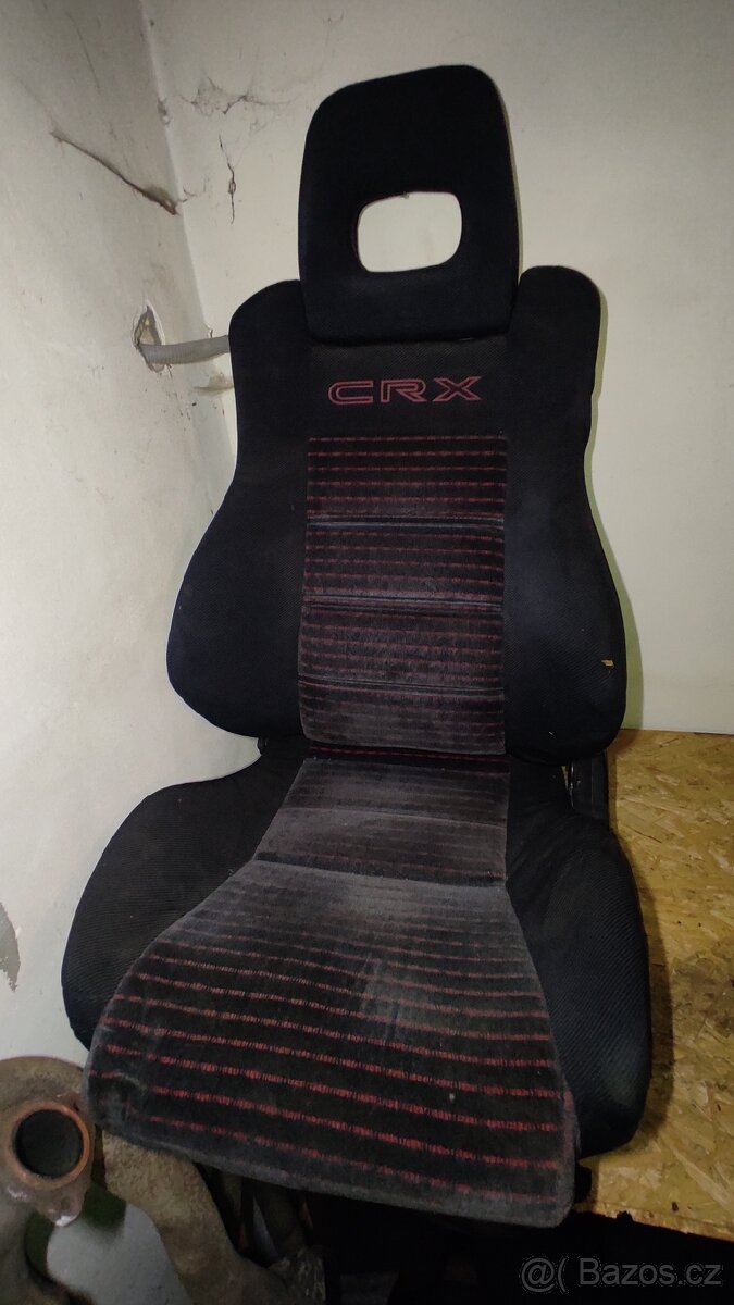 Crx sedacky