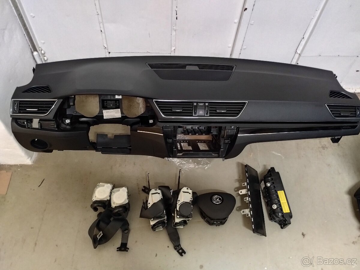 Airbagová sada Škoda Superb 3 s originální deskou