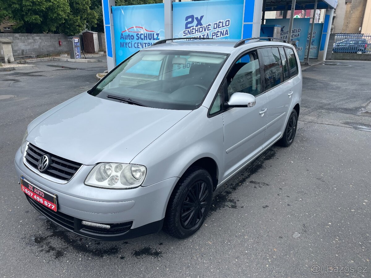 VOLKSWAGEN TOURAN 1.6 MPi 75KW 7 MÍST 2004