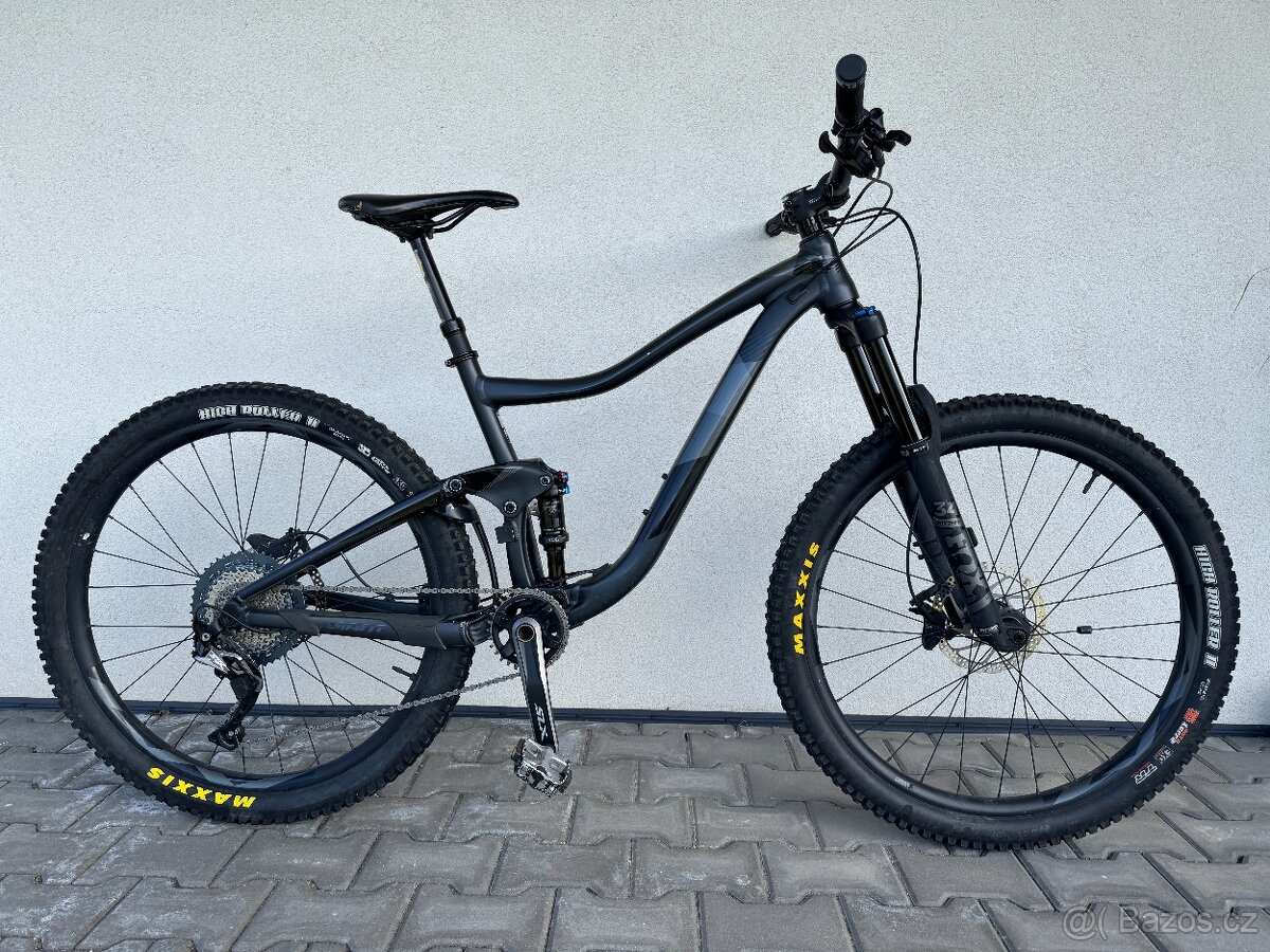 Celoodpružené horské kolo Giant Trance, velikost M