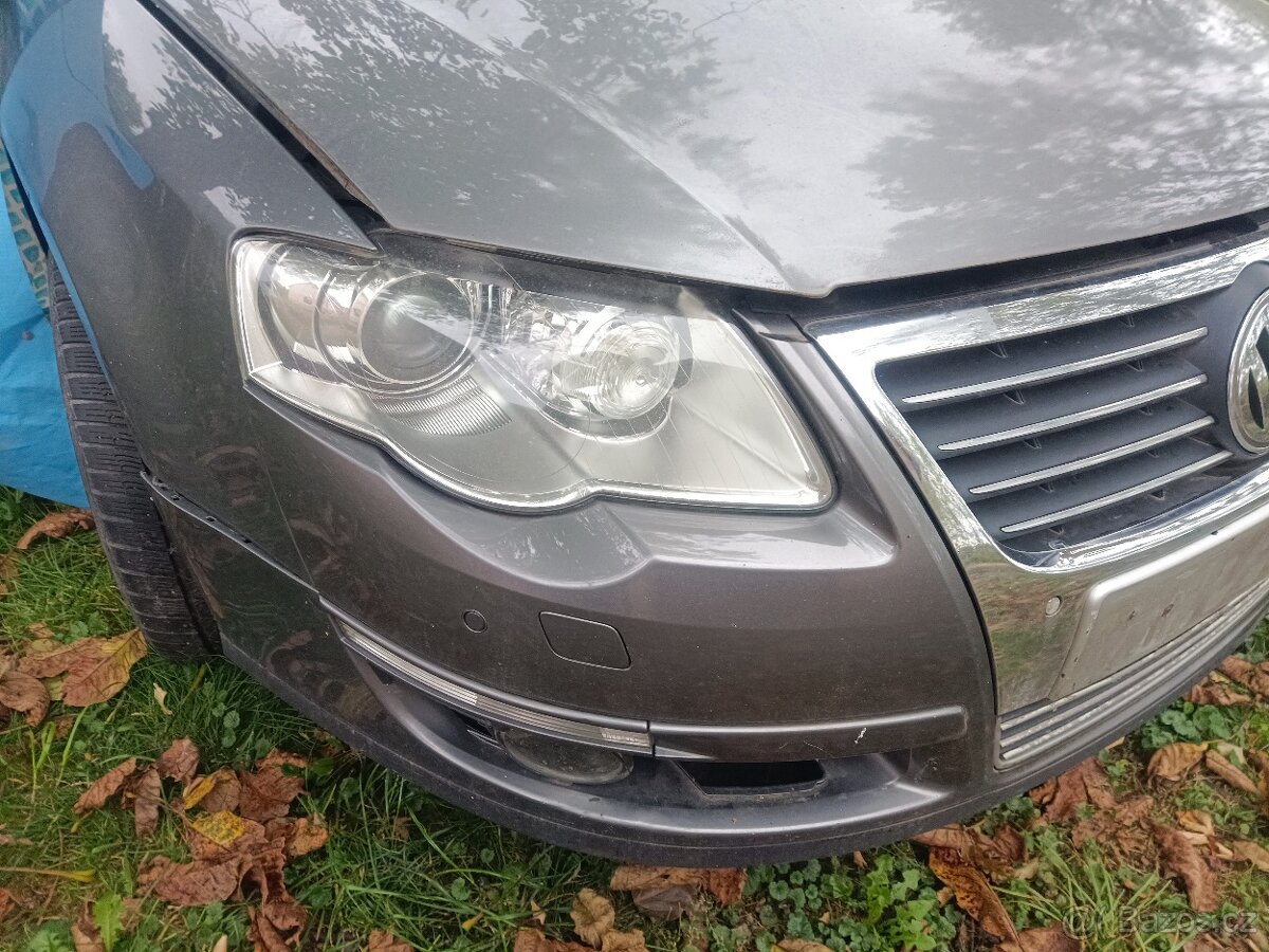 Passat B6 pravý xenon - světlo 3C0941752D