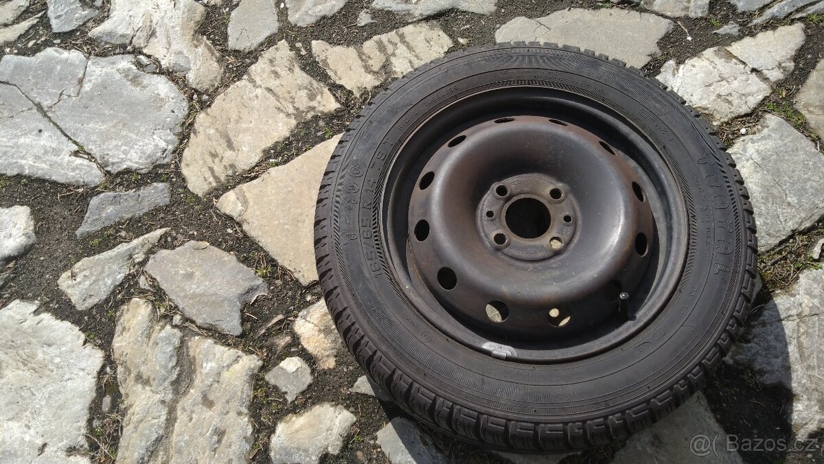 prodám 4 letní pneu 165 65 14 + disky 4x98 FIAT ALFA ROMEO
