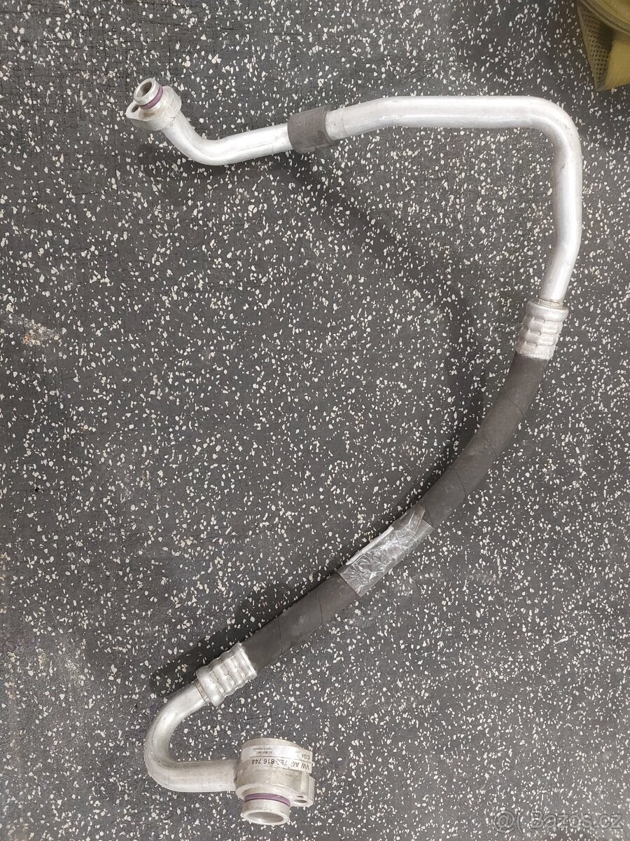 Originál trubka klimatizace 7E0816744 Volkswagen T6