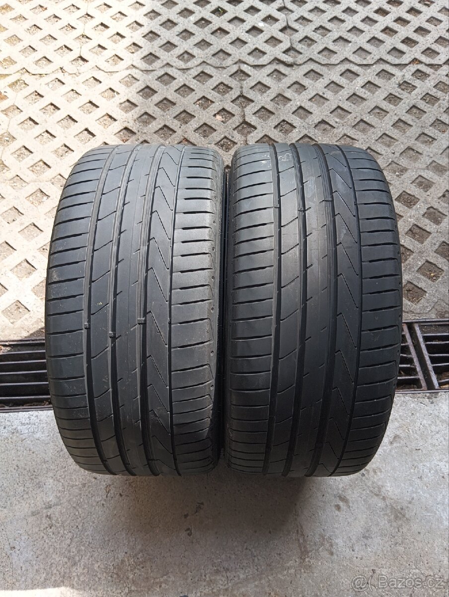 LETNÍ PNEU HANKOOK VENTUS S1 EVO 2 245/35/19 93Y
