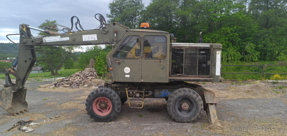 Nakladače T174