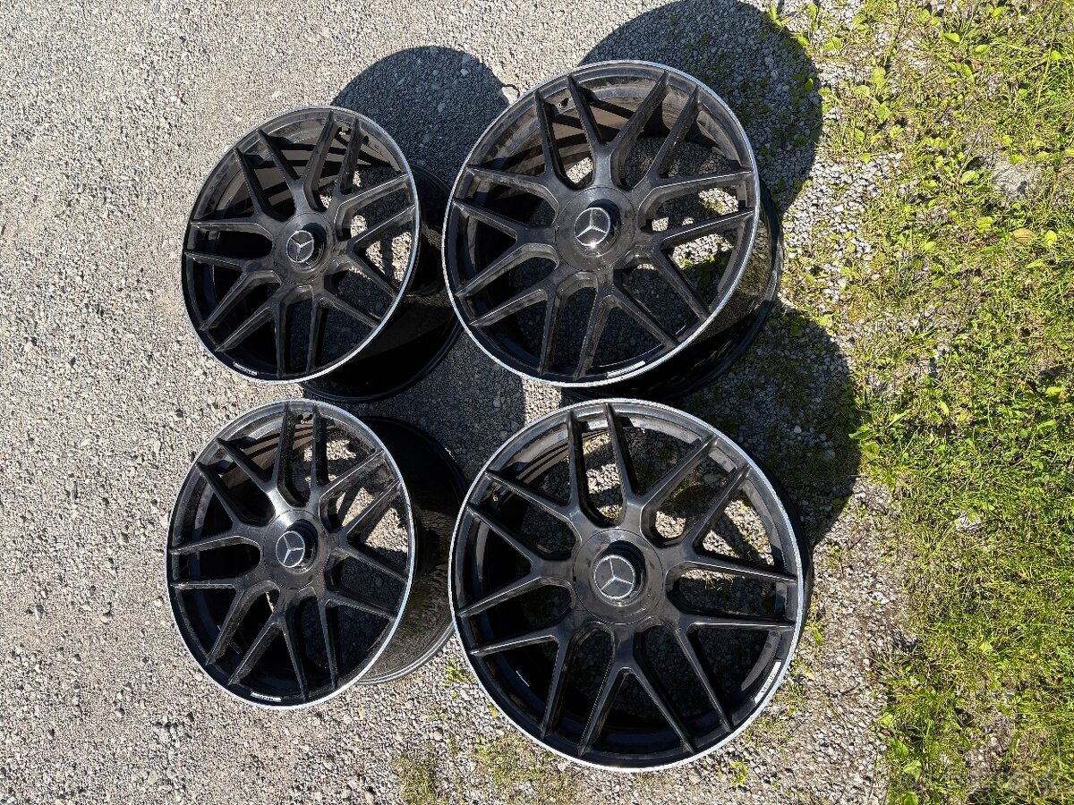 Mercedes-Benz 5x112 R23 AMG