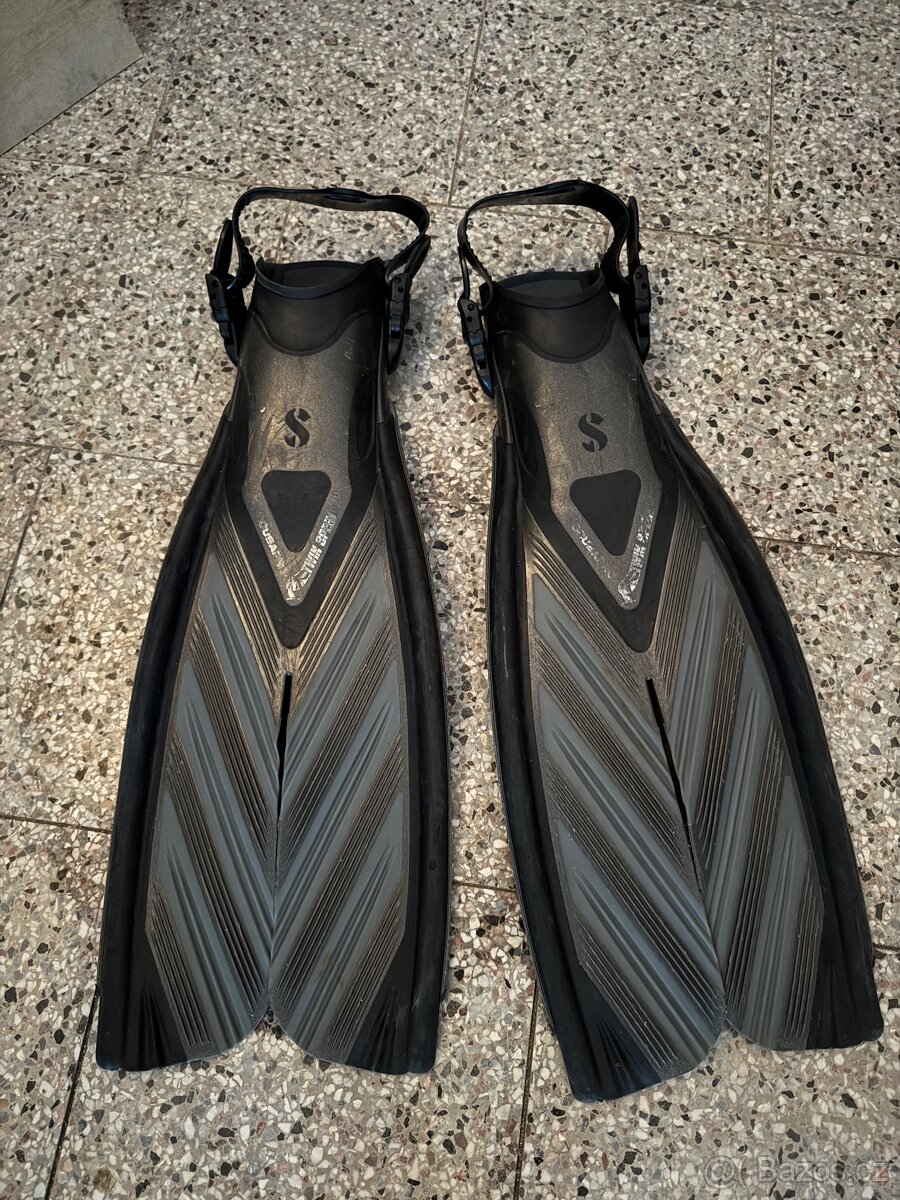 Ploutve SCUBAPRO Twin Jet