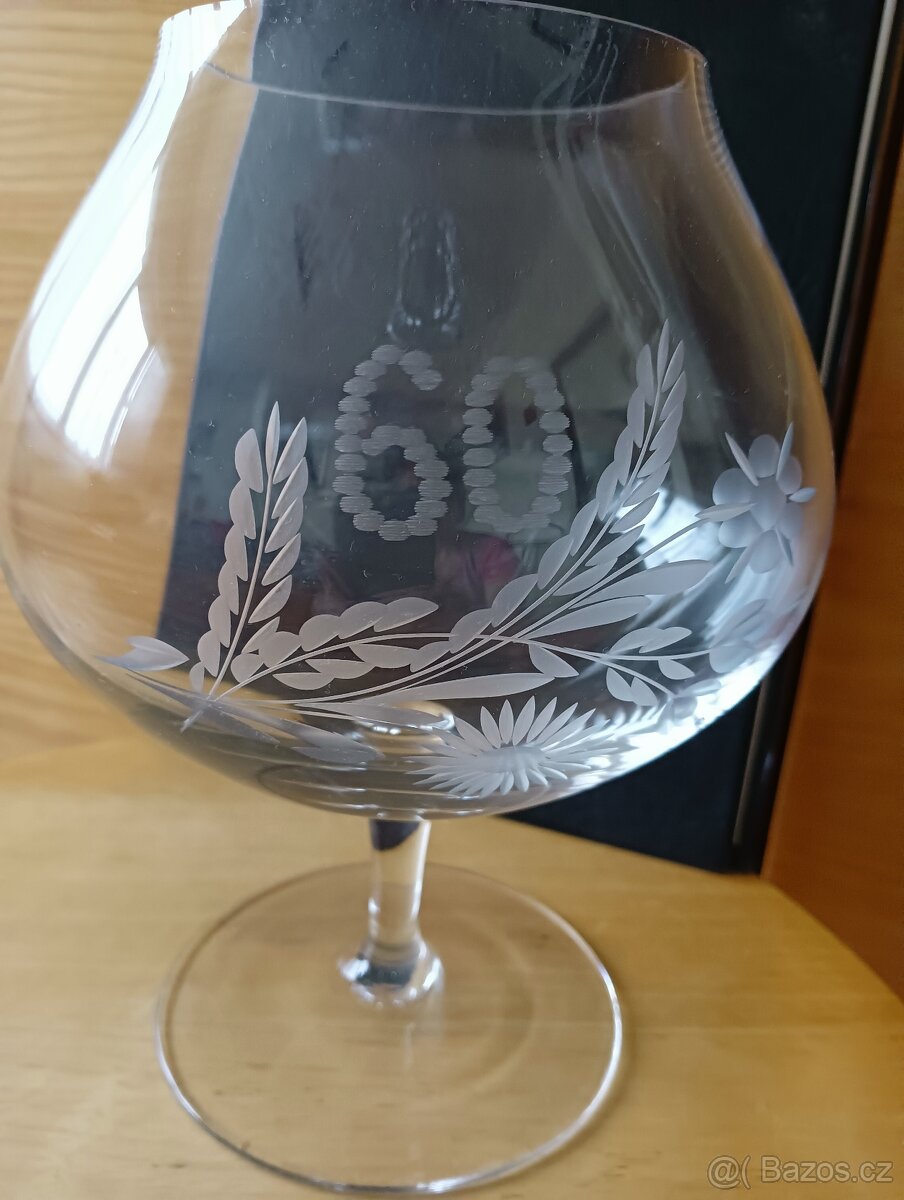 Číše 60