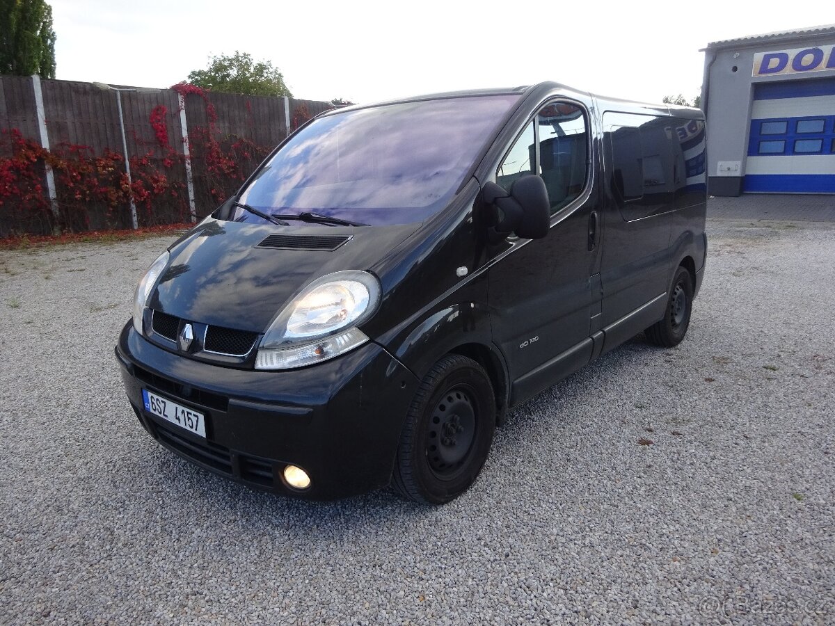 Renault Trafic GENERATION - SPANÍ-NEZ.TOP.