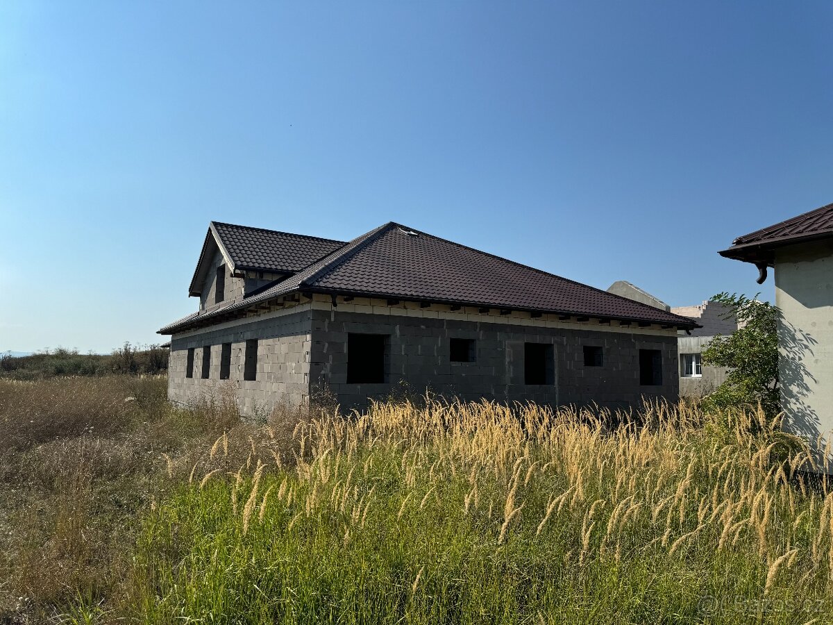 Prodej souboru rozestavěného areálu sociální péče a pečovate