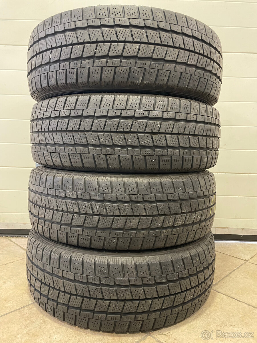 Falken Eurowinter 215/65 R16C 109/107T 4Ks zimní pneu