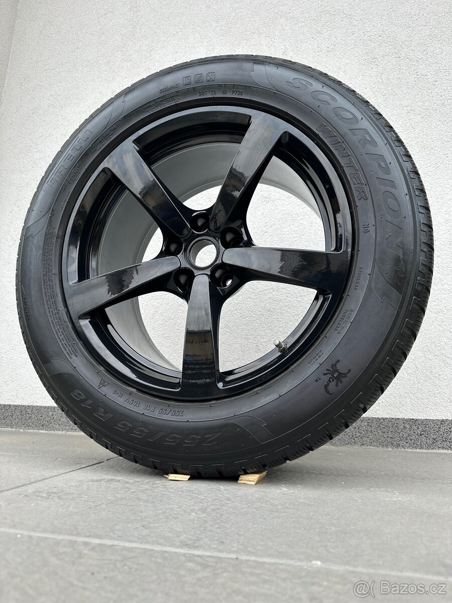 Alu kola 5x112 r18 s pneu (macan)