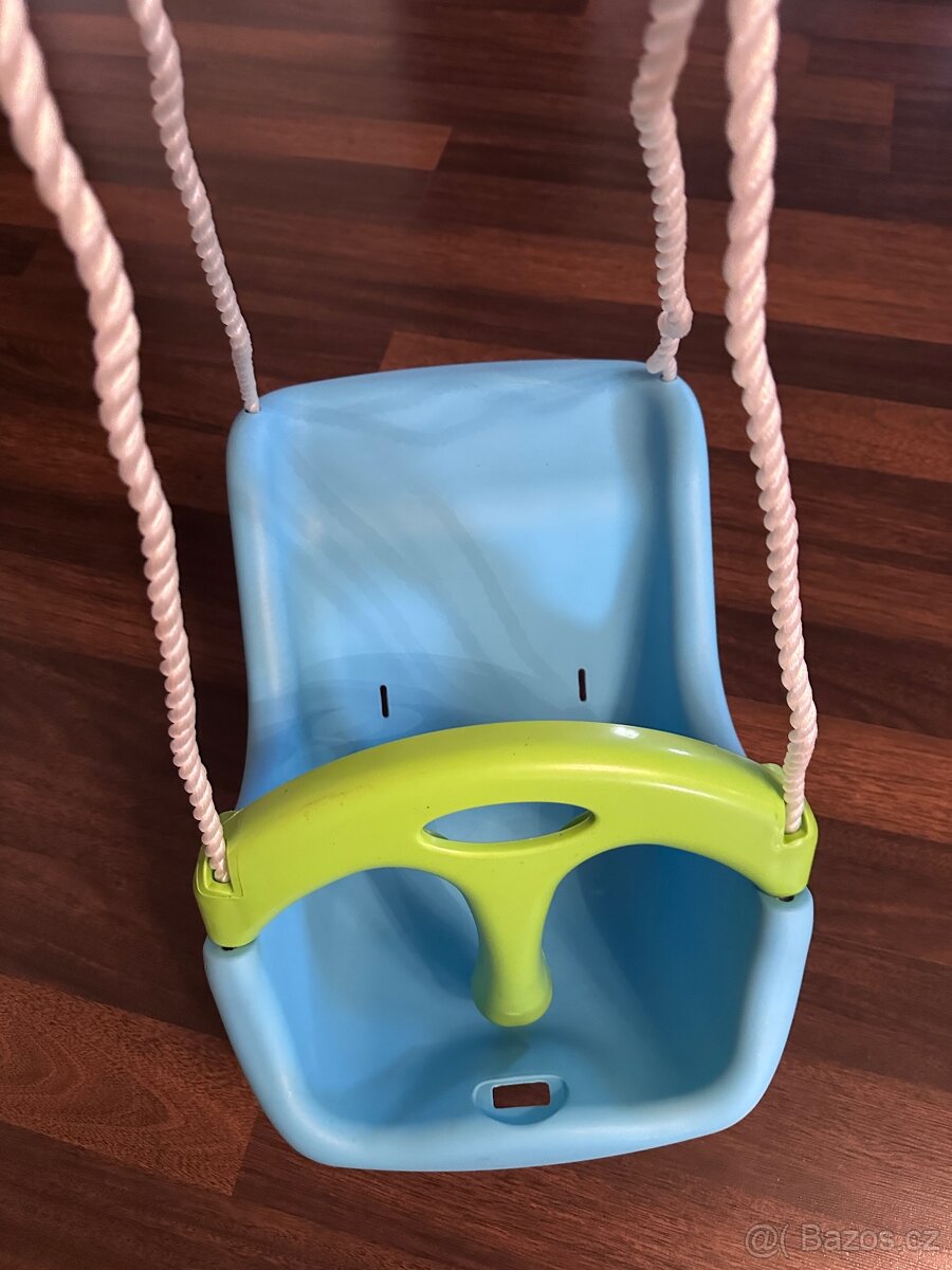 Dětská houpačka