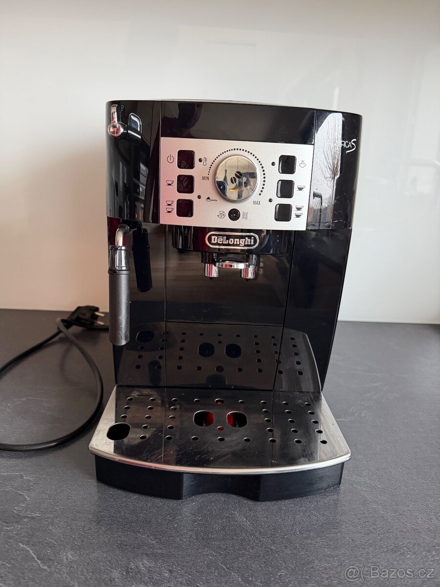 De'Longhi Magnifica S