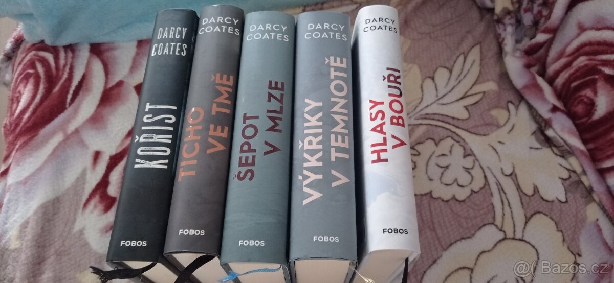 Prodám sérii knížek Černá zima