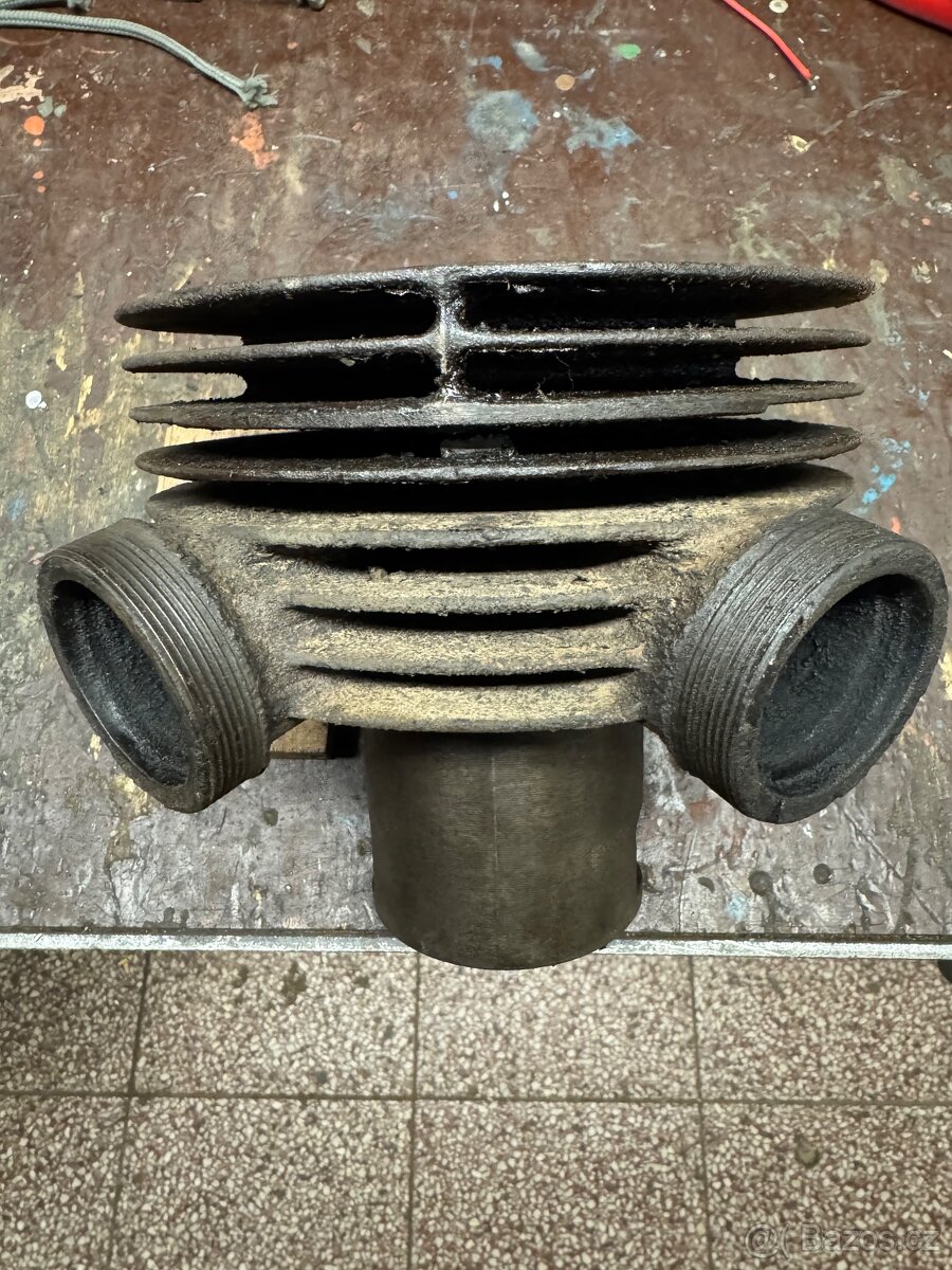 Jawa 250 pérák válce a hlavy