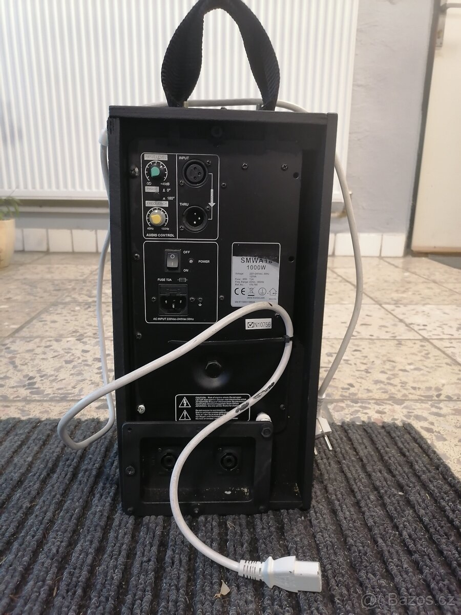 Prodám vestavný bas zesilovač