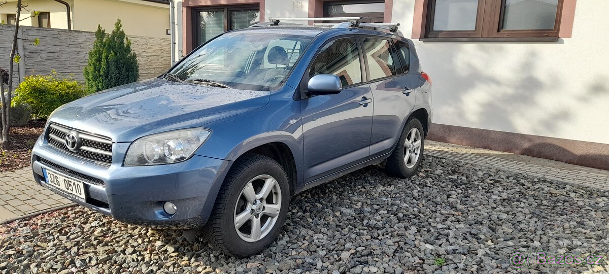 Toyota rav4, 2.2 100kw