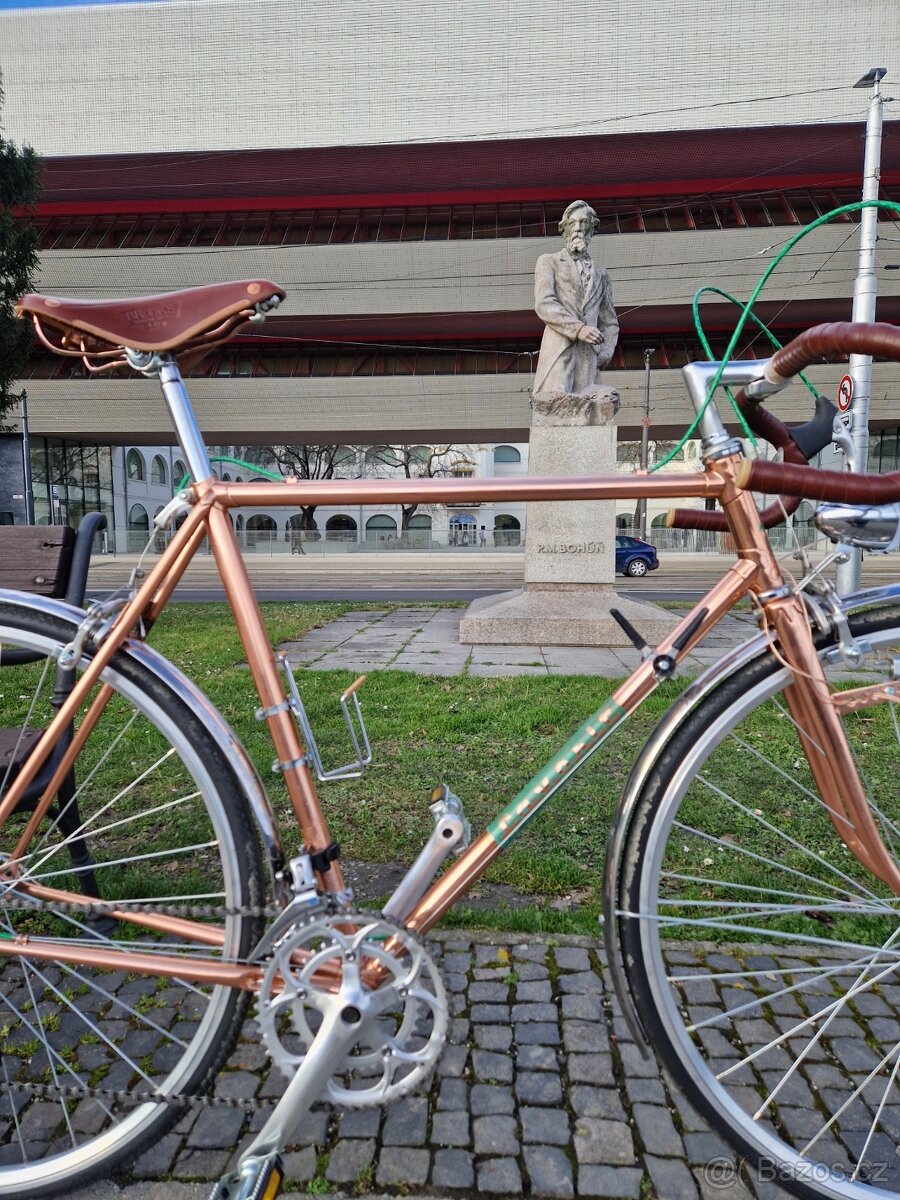 Unikátny medený bicykel Favorit