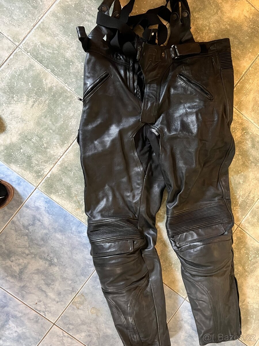 Kožené kalhoty na motorku