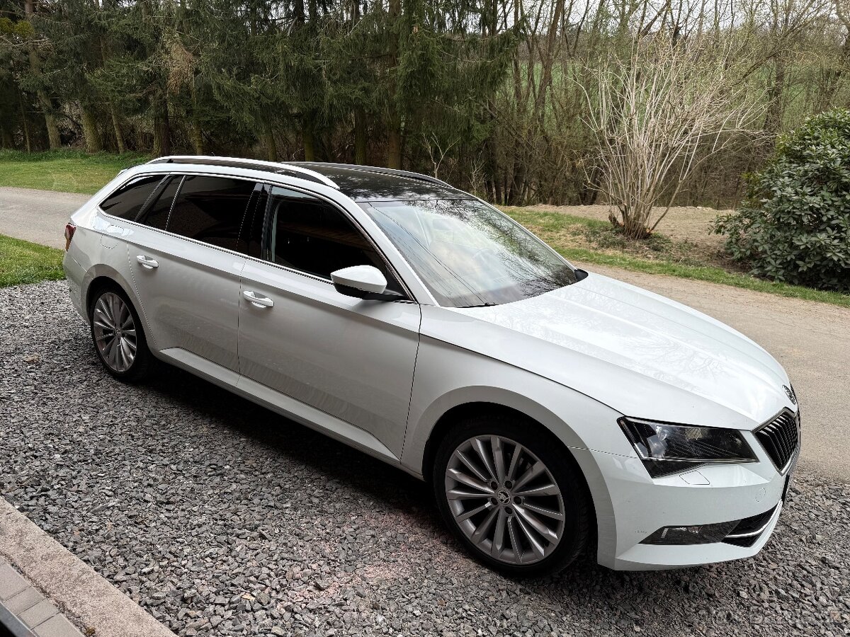 Škoda Superb 3 kombi Style 2.0 TDI 110kw DSG tažné,Webasto