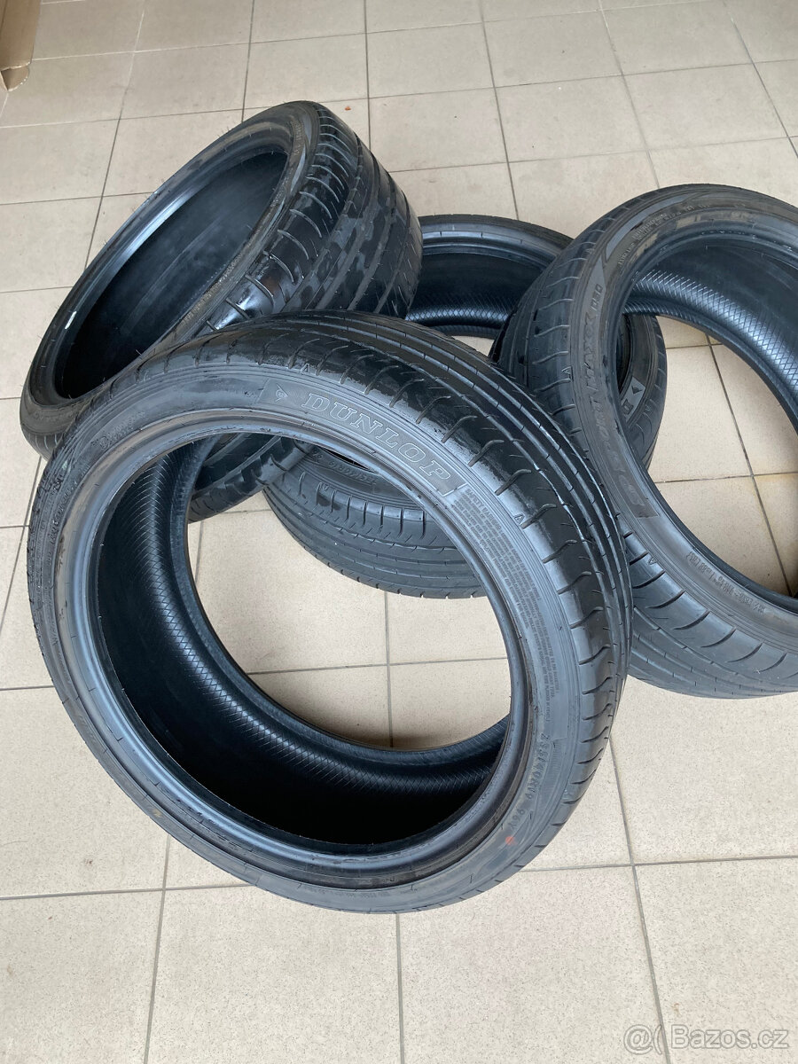 Dunlop SP Sport Maxx 050 235/40/19 96Y letní pneu