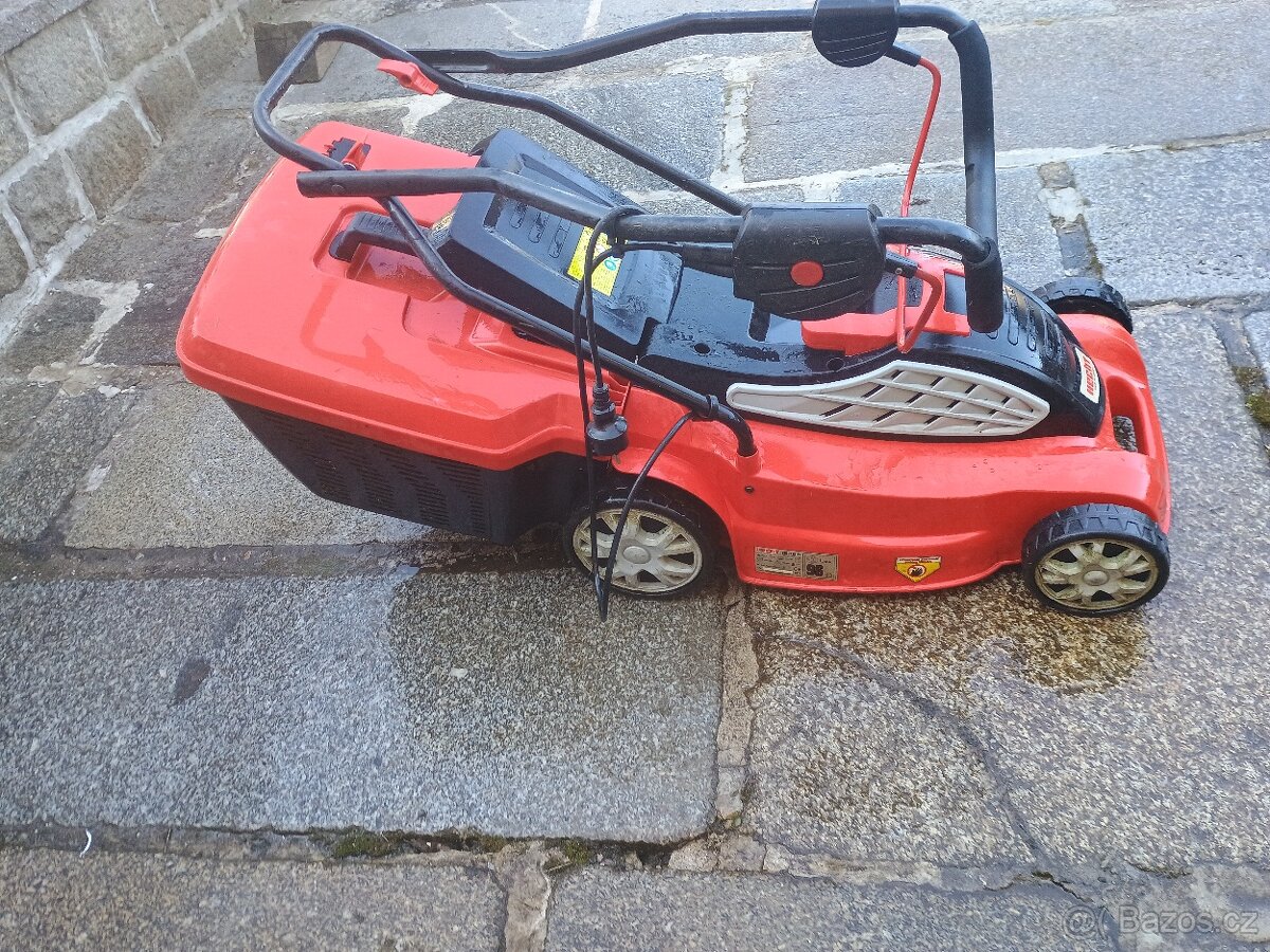 Elektrická sekačka Hecht 1638K