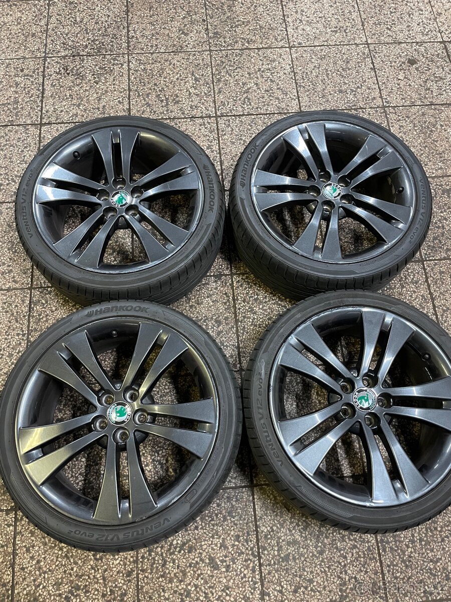 Trinity R17