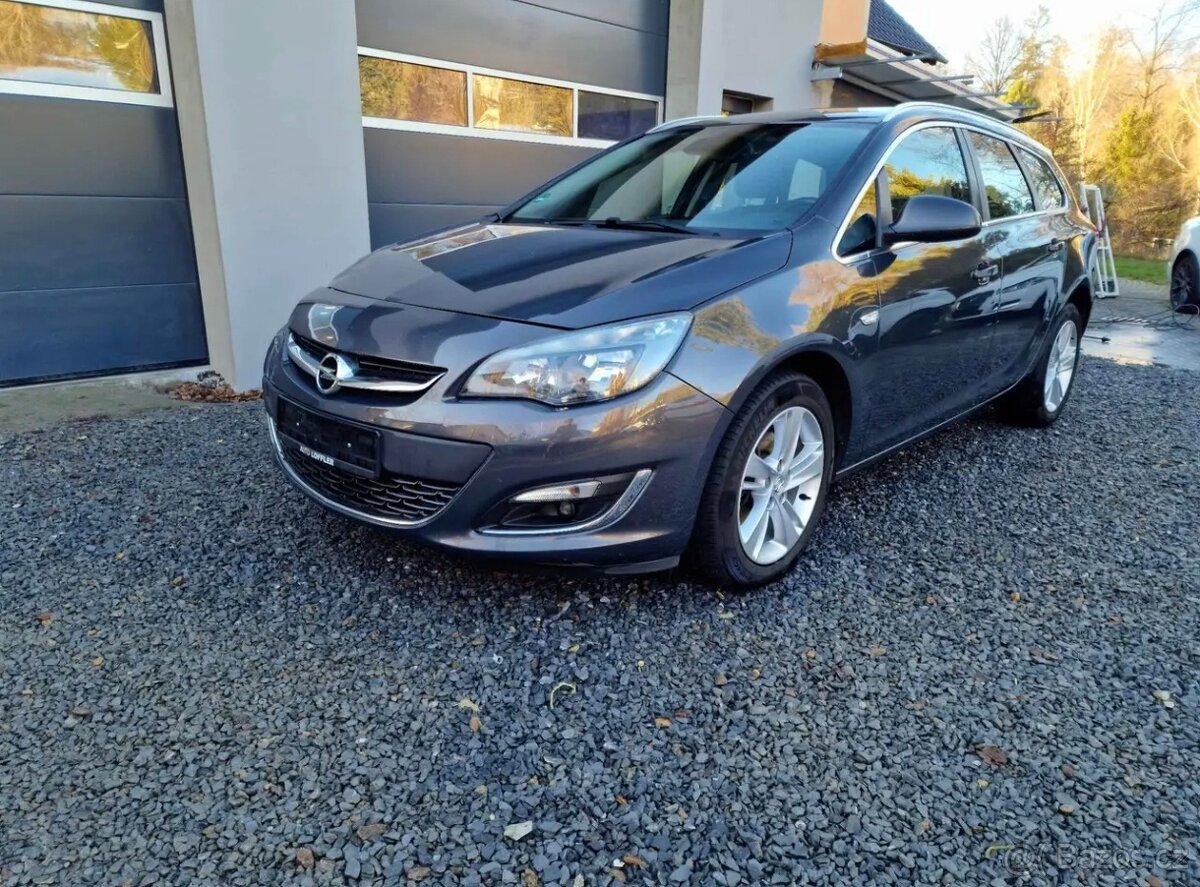 Opel Astra 1. CDTI 2015