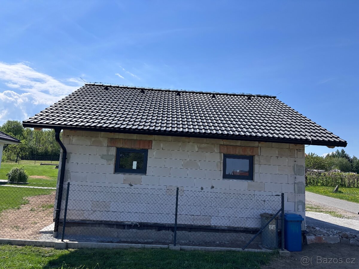 Betonová taška Besk