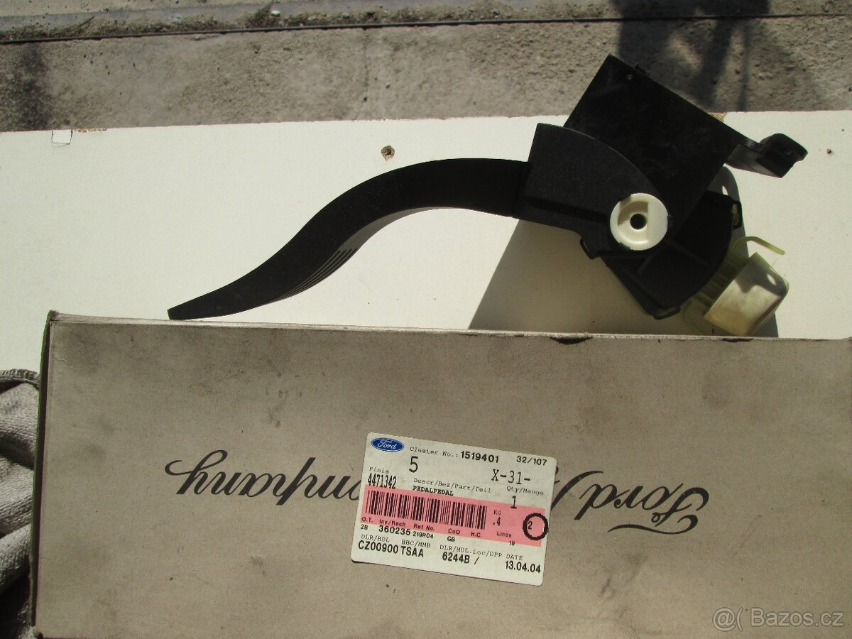 FORD TRANSIT CONNECT 2002-2013 - PEDÁL PLYNU