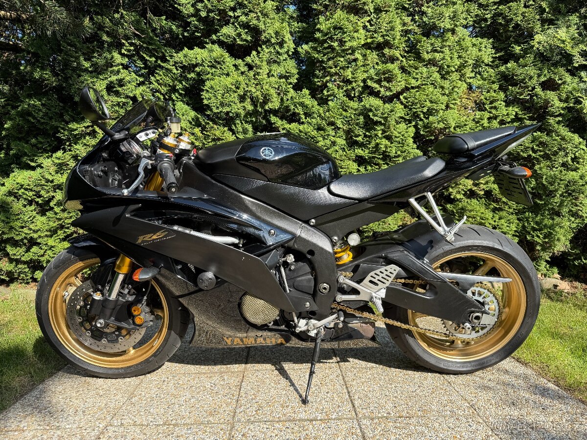 Yamaha R6 (RJ15)