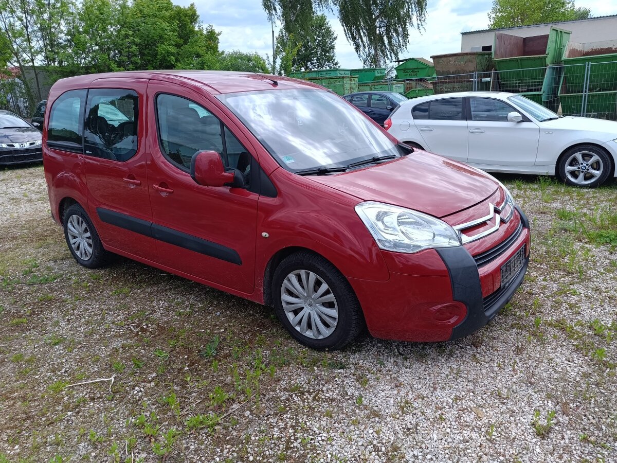 Citroen Berlingo 1.6i 2009 7místný